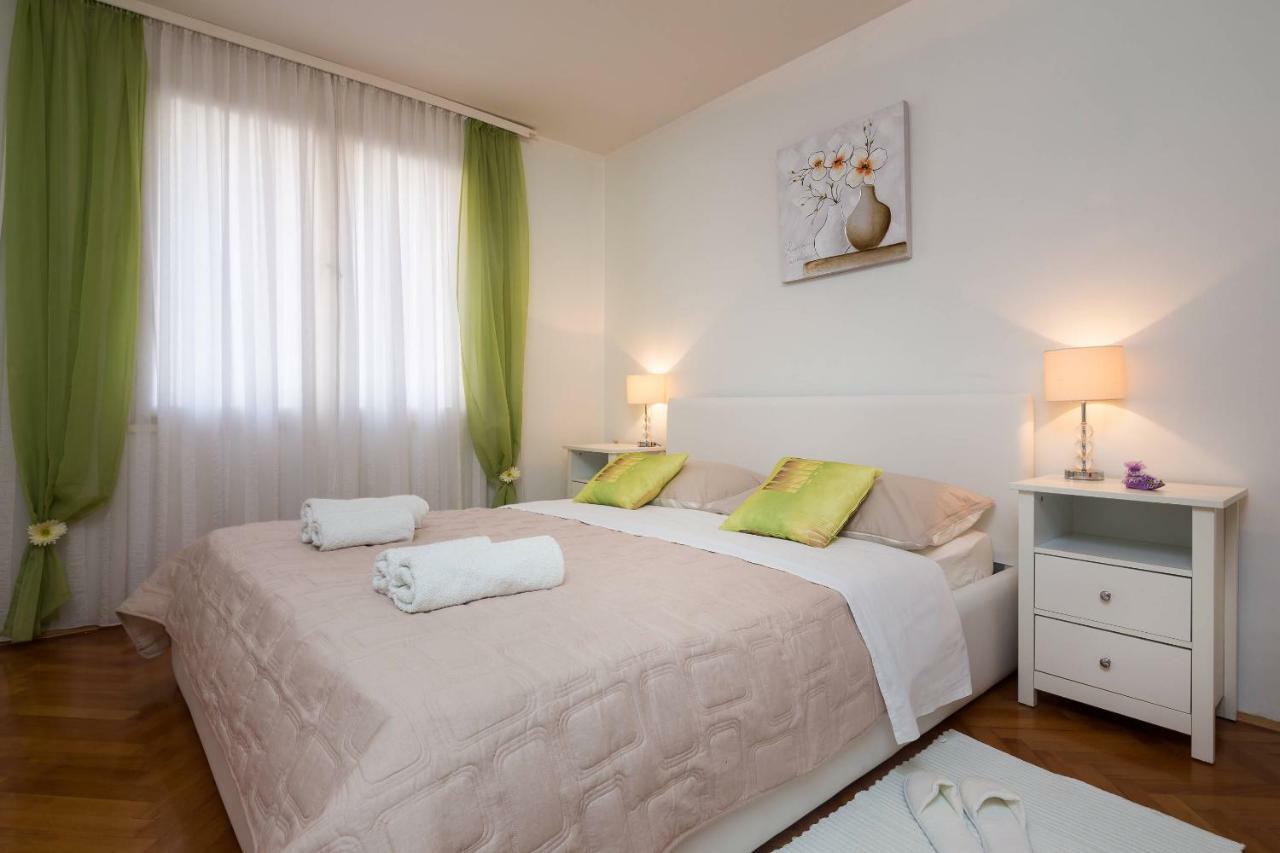 Apartment Dragica Split Exterior photo