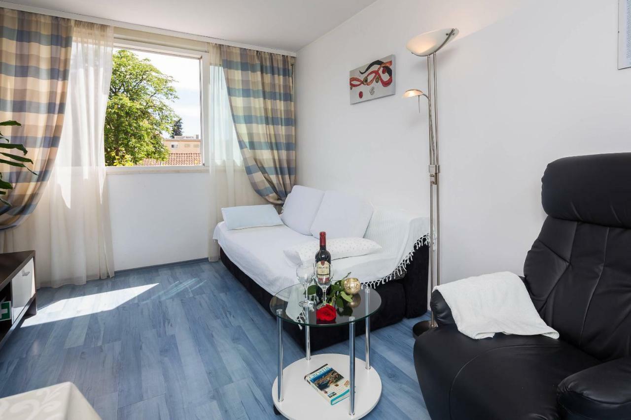 Apartment Dragica Split Exterior photo